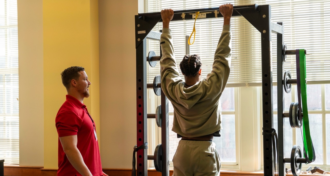 Student working out in fitness class